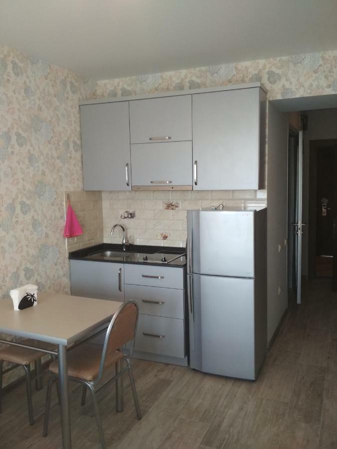 Апартамент Студия Панорамный Возле Моря Batumi Exterior foto